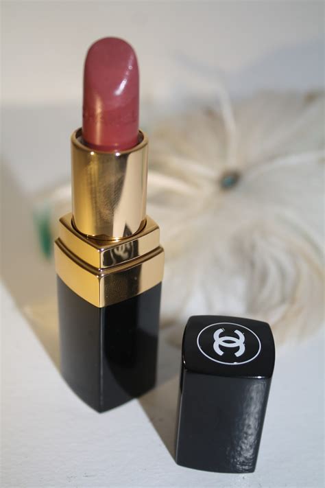 chanel rouge coco légende|Chanel coco rouge mademoiselle.